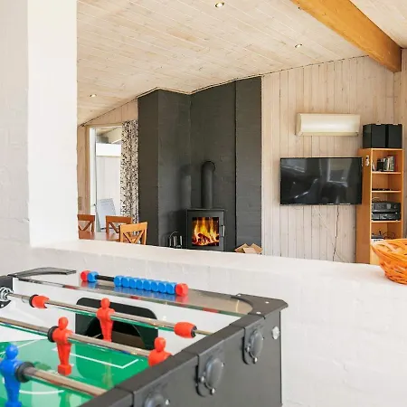 Holiday home Three-bedroom Holiday In 2 Vejers Strand